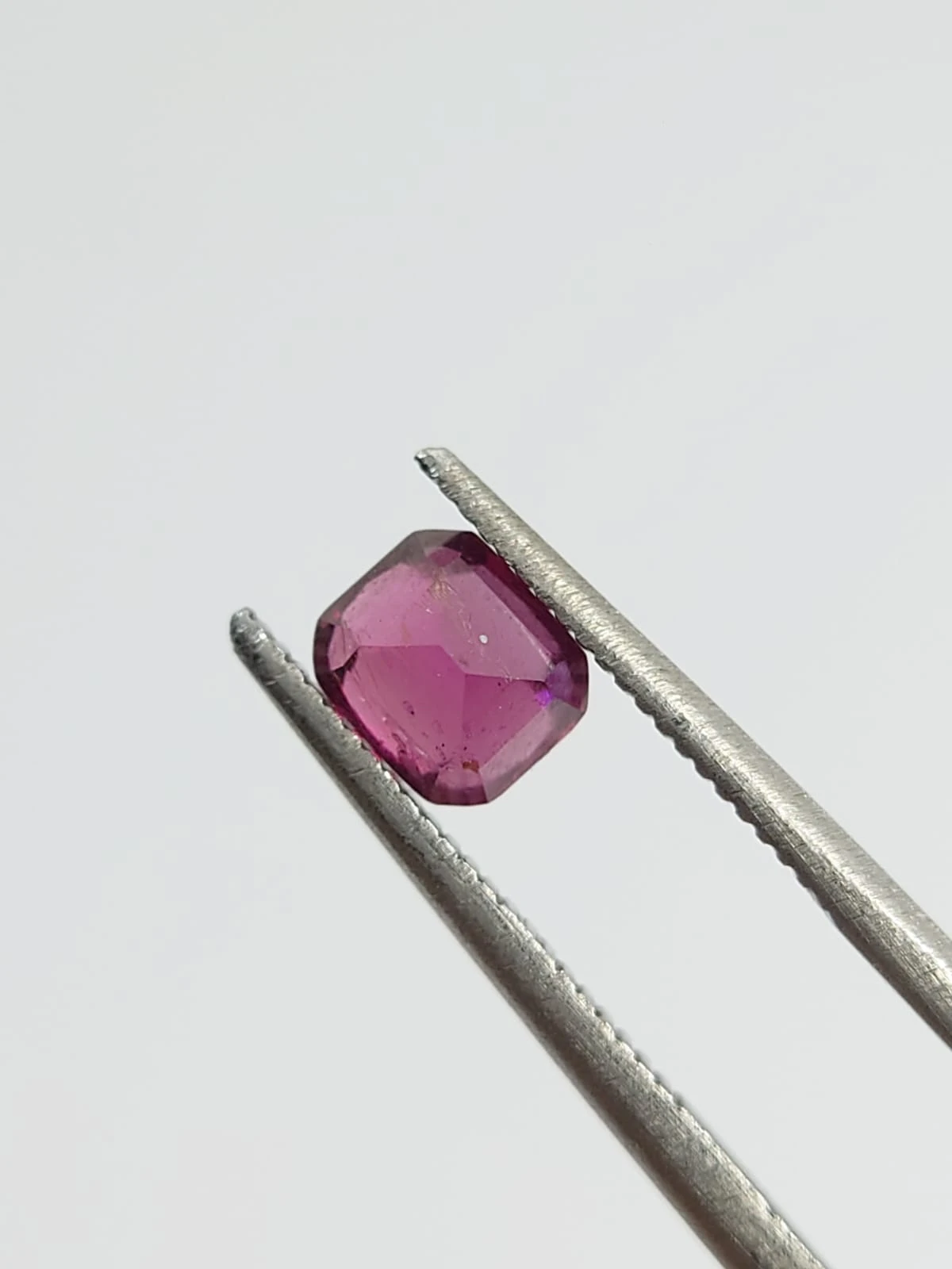 0.88ct Natural Umbalite Garnet from Malawi — view 5